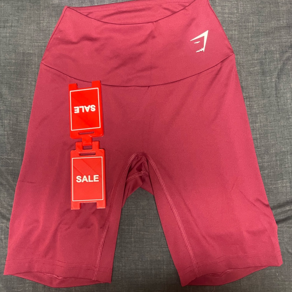 ❌SOLD❌Gymshark Essentials bike shorts